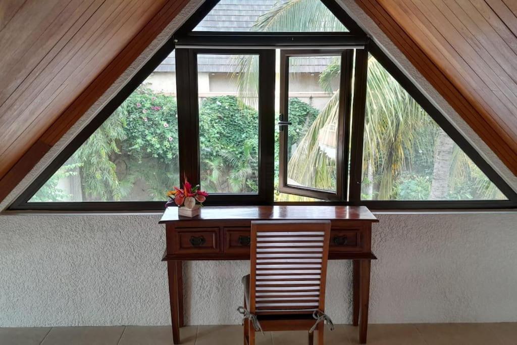 Exotic Oasis Villa In The Tropics غراند بايَ المظهر الخارجي الصورة